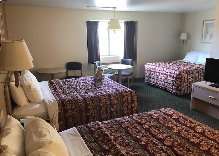 Kings Hotel Cody